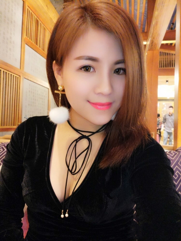 晶晶的第一张照片--福州闪婚服务中心