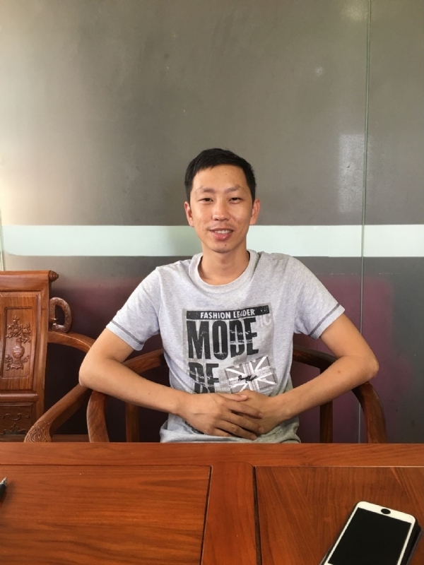 逝水流年的第二张照片--福州闪婚服务中心