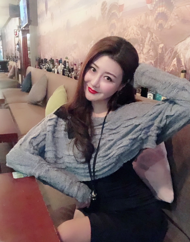 Lorraine的第一张照片--福州闪婚服务中心