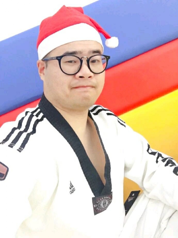 何当重相见的第一张照片--福州闪婚服务中心