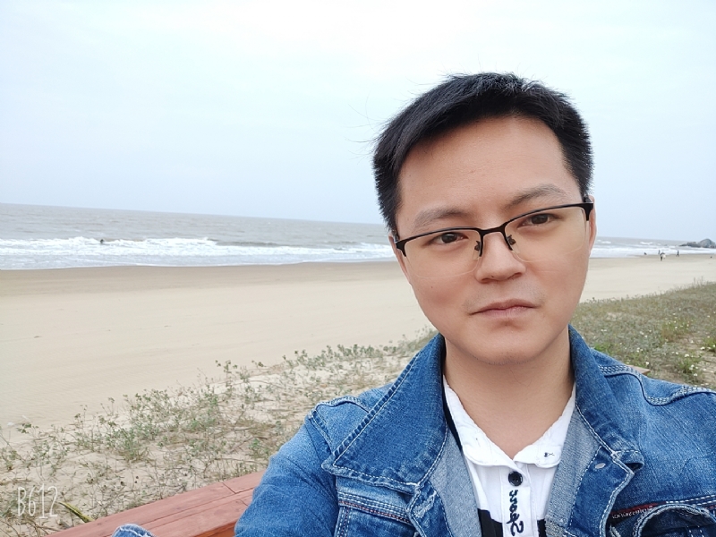 仙人掌的第一张照片--福州闪婚服务中心