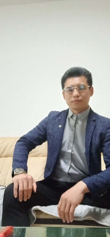 未来的第一张照片--福州闪婚服务中心