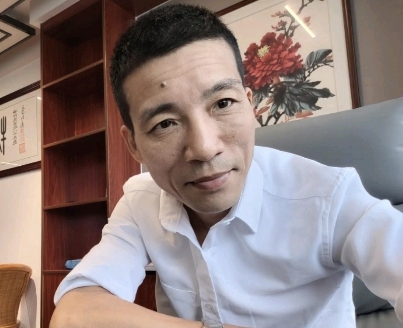 清风四海的第一张照片--福州闪婚服务中心