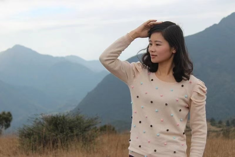 欧阳娜娜的第一张照片--福州闪婚服务中心